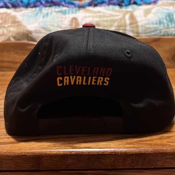 Cleveland Cavaliers hat - Picture 3 of 7